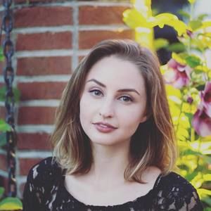 Meet your Posher, Olivia